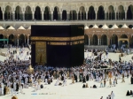 Kaaba_-Mecca_-Saudi_Arabia-1Aug2008.jpg